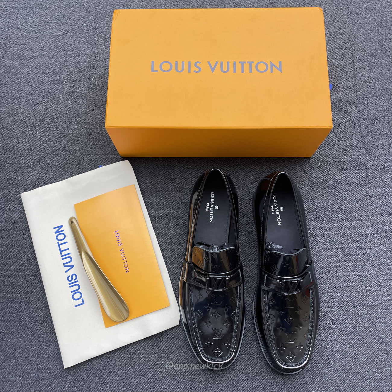 Louis Vuitton Spring Summer 2023 Major Loafers (9) - newkick.vip